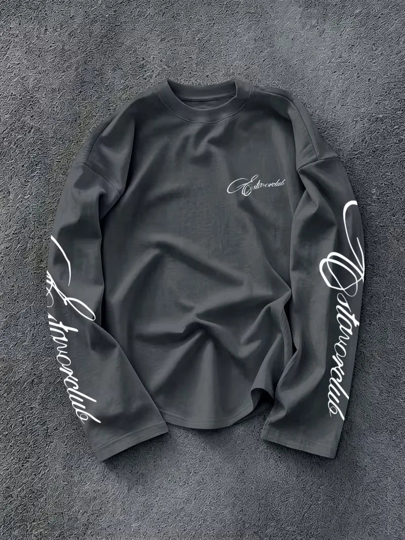 Langarmshirt mit Rundhalsausschnitt und Schriftzug auf den Ärmeln