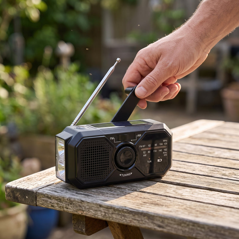 Notfallradio mit Solar, Handkurbel und Taschenlampe