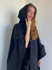 Oversize Hoodie-Decke mit Kapuze