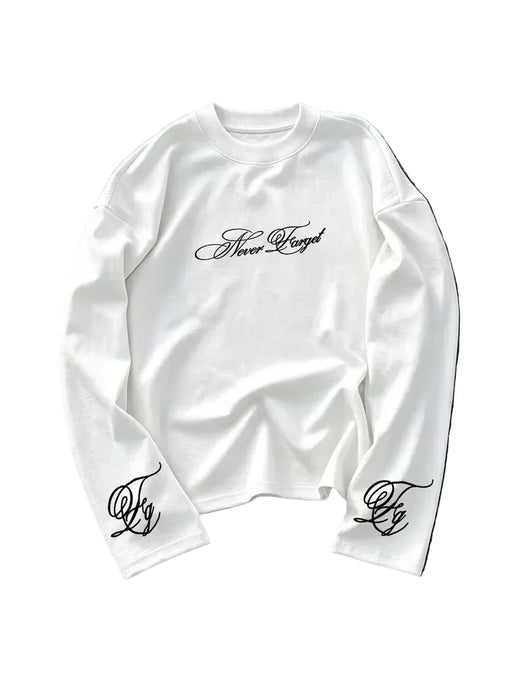 Langarmshirt mit Rundhalsausschnitt und kursiven schwarzen Schriftzügen