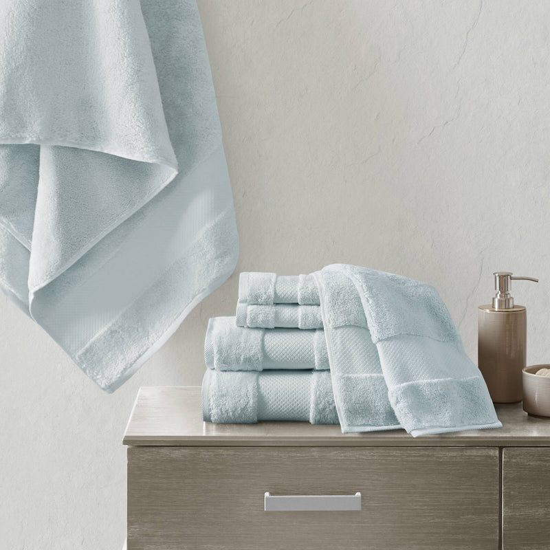 Sechsteiliges Handtuch-Set mit weicher Frottierstruktur und Bordüren