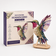 3D-Bastelset für einen dekorativen Patchwork-Vogel mit gemusterten Stoffteilen und Anleitung