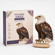 3D-Bastelset für einen dekorativen Patchwork-Vogel mit gemusterten Stoffteilen und Anleitung