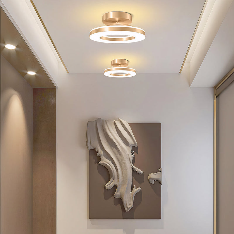 Flache LED-Deckenleuchte mit zwei ringförmigen Leuchtflächen