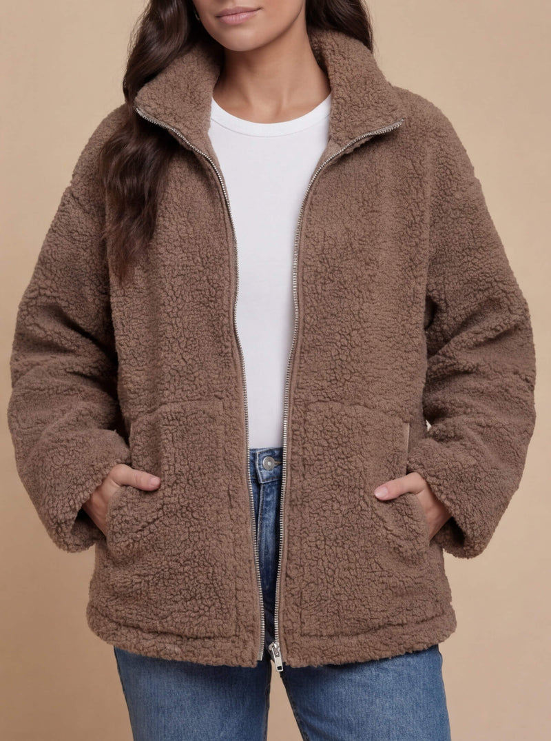 Kuschelige Damen-Teddyjacke mit Stehkragen