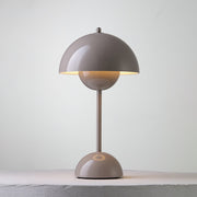 Tragbare Tischlampe mit zweiteiligem Kuppelschirm und halbrundem Fuß