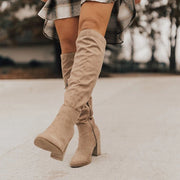 Damen-Kniestiefel im Slouch-Look mit Blockabsatz