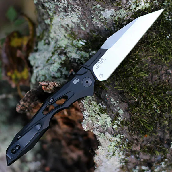 Kompaktes Klappmesser mit Wharncliffe-Klinge und Taschenclip