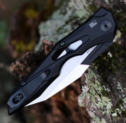 Kompaktes Klappmesser mit Wharncliffe-Klinge und Taschenclip