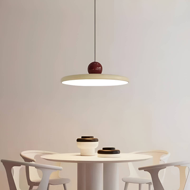LED-Pendelleuchte in Scheibenform