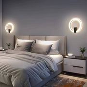 Minimalistische LED-Wandleuchte in Ringform