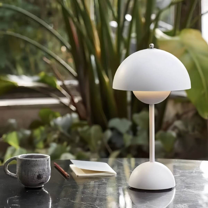Kabellose Tischlampe im skandinavischen Blumentopf-Design