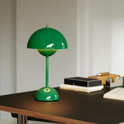 Kabellose Tischlampe im skandinavischen Blumentopf-Design
