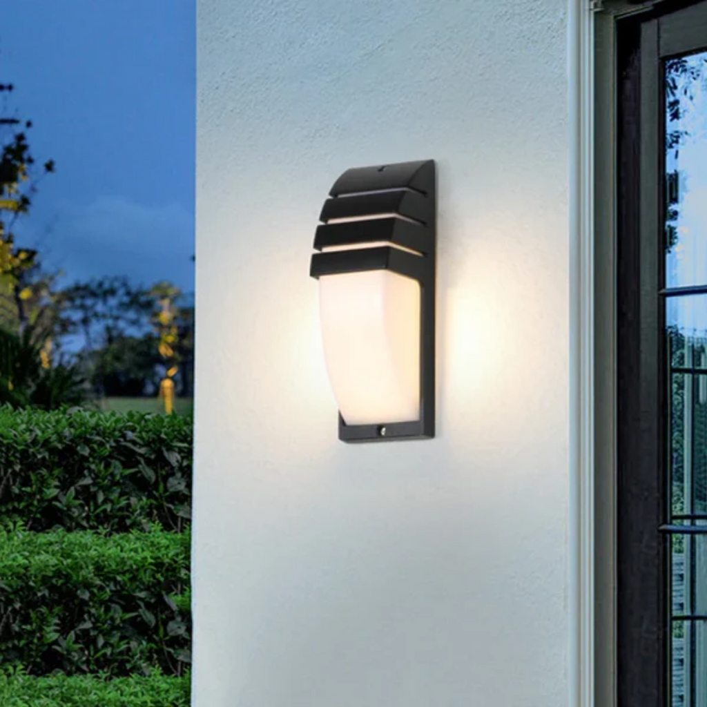 LED-Außenwandleuchte mit Bewegungsmelder