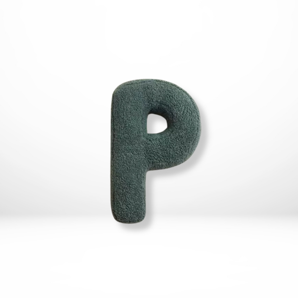 Weiches Buchstaben-Kissen aus Plüsch