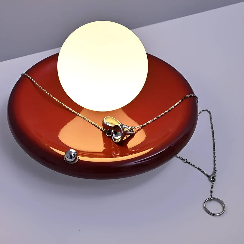 Kabellose Tischlampe mit Glaskugel