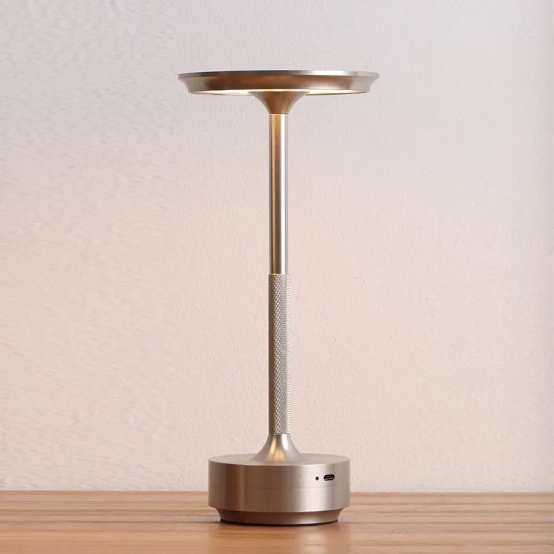 Kabellose Akku-Tischlampe aus Aluminium