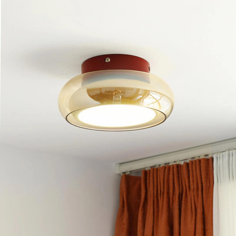 Kleine LED-Deckenleuchte im Bauhaus-Stil