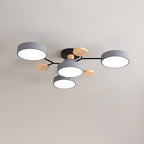 LED-Deckenleuchte im Skandi-Design mit Holzakzenten