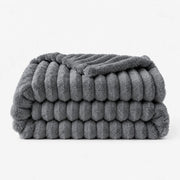 Snuglia  - Dicke Kuscheldecke Entspannen Auf Dem Sofa