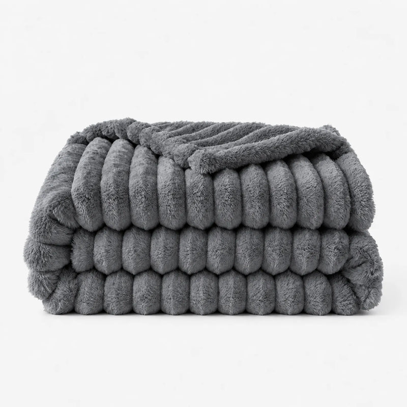 Snuglia  - Dicke Kuscheldecke Entspannen Auf Dem Sofa