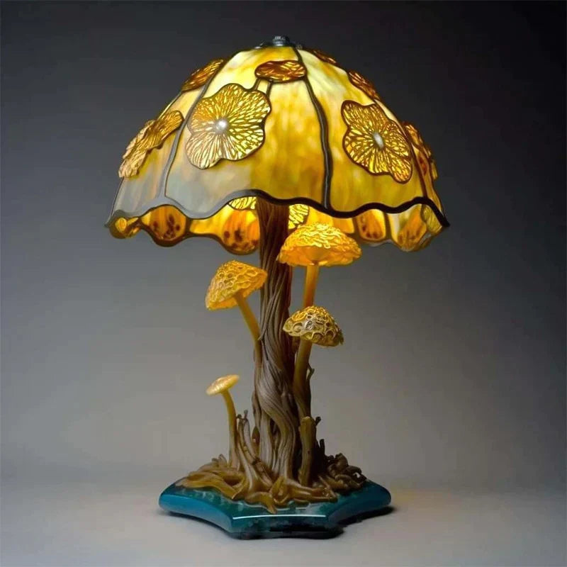 Dekorative Tischlampe in Buntglas-Optik