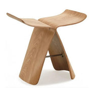 Formholz-Hocker in Schmetterlingsform mit gebogener Sitzfläche