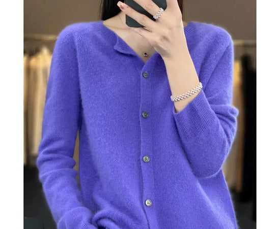 Feine Damen-Strickjacke mit Rundhalsausschnitt