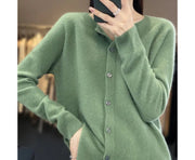 Feine Damen-Strickjacke mit Rundhalsausschnitt