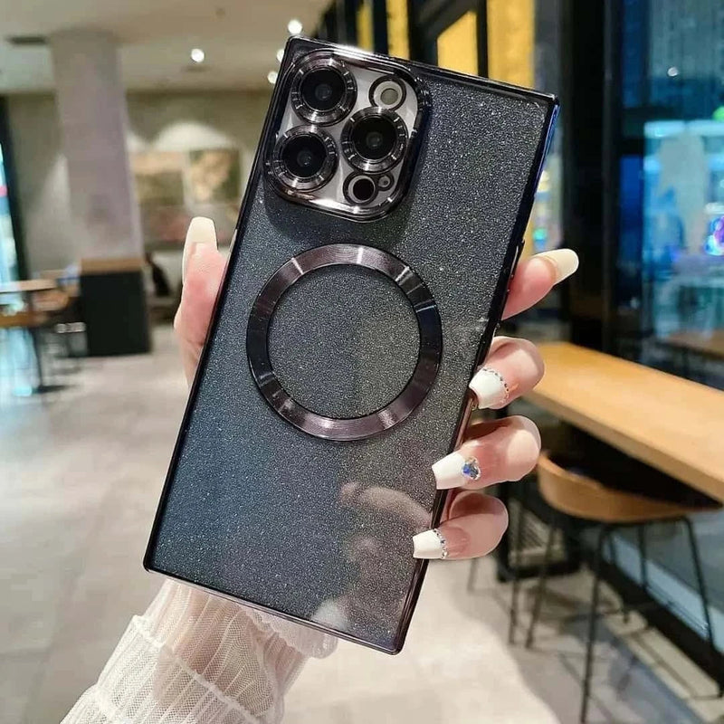 iPhone-Hülle mit strukturierter Rückseite, Magnetring und ausgespartem Kamerabereich