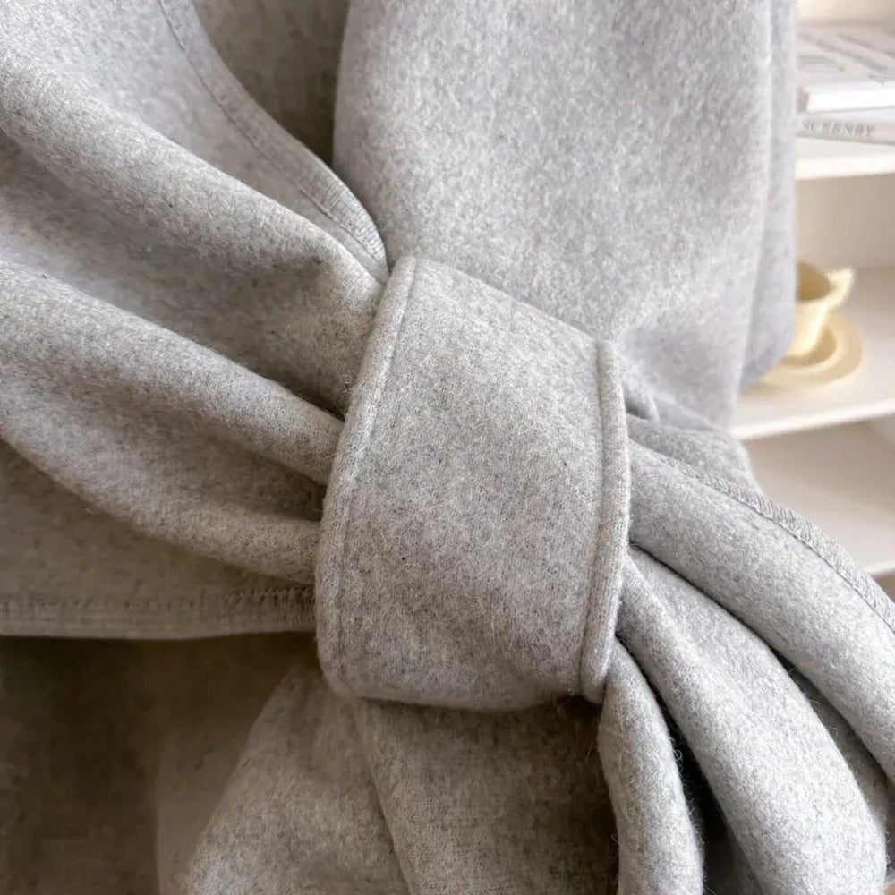 Poncho-Schal mit Schlaufe
