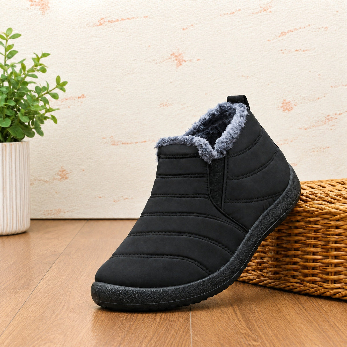 Warm gefütterte Herren-Winterboots zum Reinschlüpfen