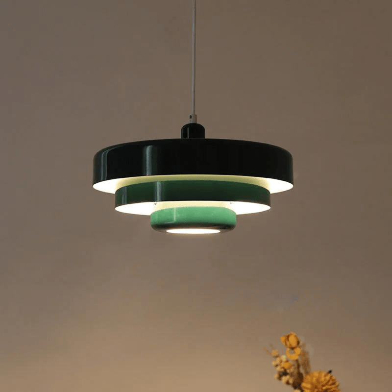 Nordische Pendelleuchte in Macaron-Farben