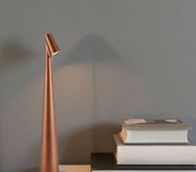 Kabellose LED-Tischlampe im minimalistischen Design