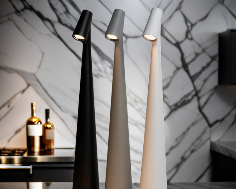 Kabellose LED-Tischlampe im minimalistischen Design