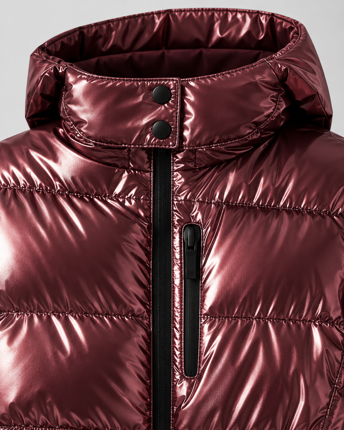 Taillierte Damen-Pufferjacke mit Kapuze und Gürtel