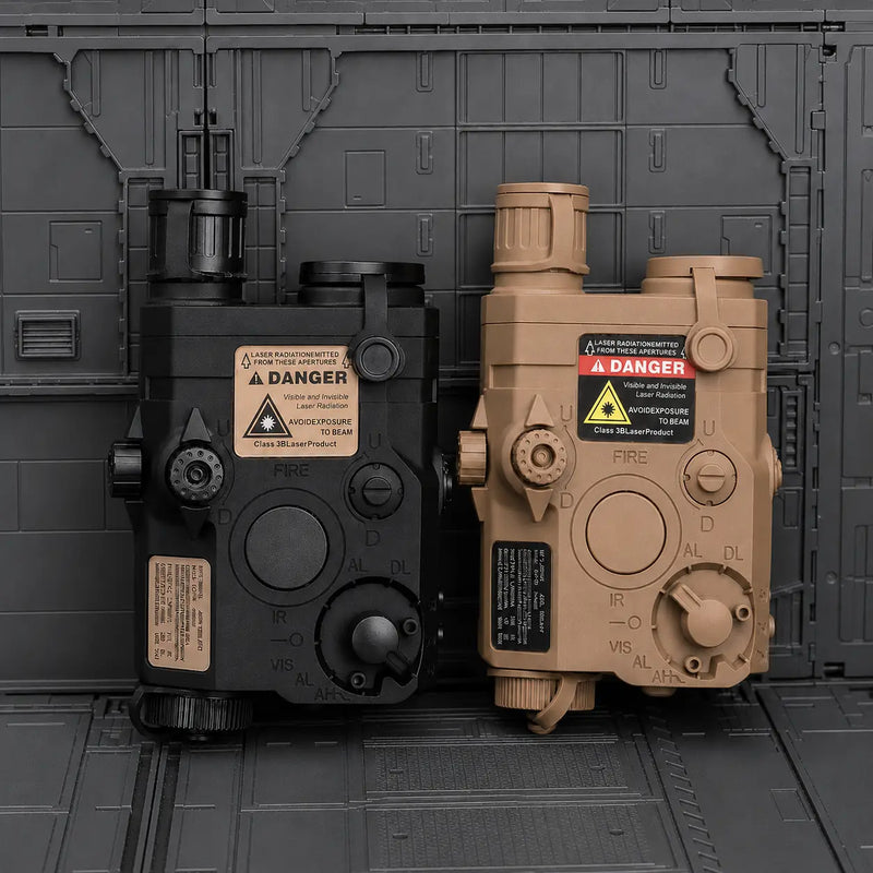 Batteriegehäuse mit rotem Laser, grünem Laser und Taschenlampe