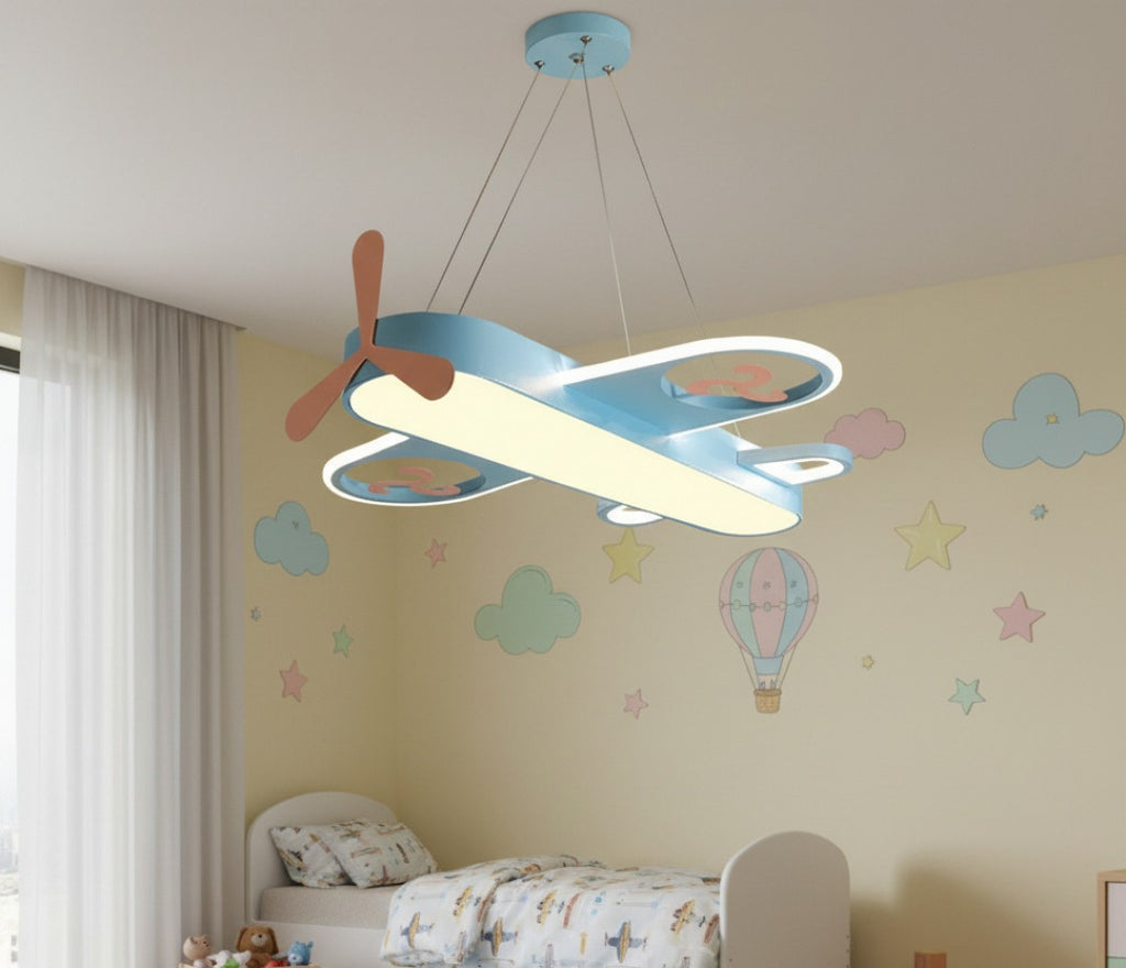 Dimmbare LED-Pendelleuchte im Flugzeug-Design für das Kinderzimmer
