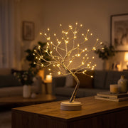 LED-Lichterbaum als dekorative Stimmungsleuchte
