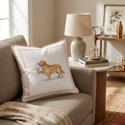 Cremefarbenes Dekokissen mit Golden-Retriever-Motiv und Martini-Glas