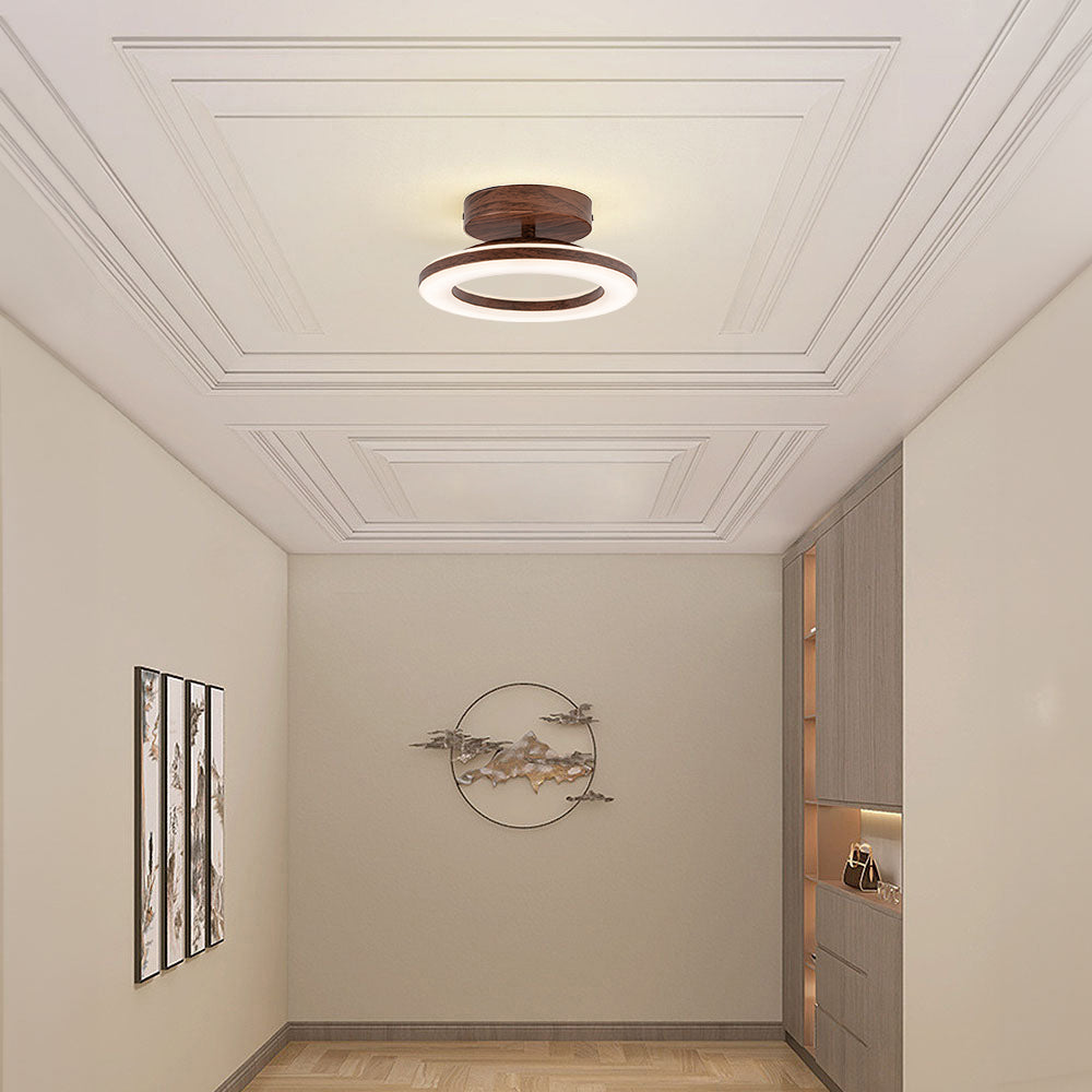 LED-Deckenleuchte mit schwebendem Lichtring
