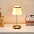Kabellose Tischlampe mit Kristallbehang