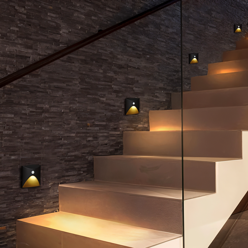 LED-Wandleuchte mit strukturierter Front und Bewegungsmelder