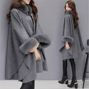 Eleganter Damen-Cape-Mantel mit Kunstfellbesatz
