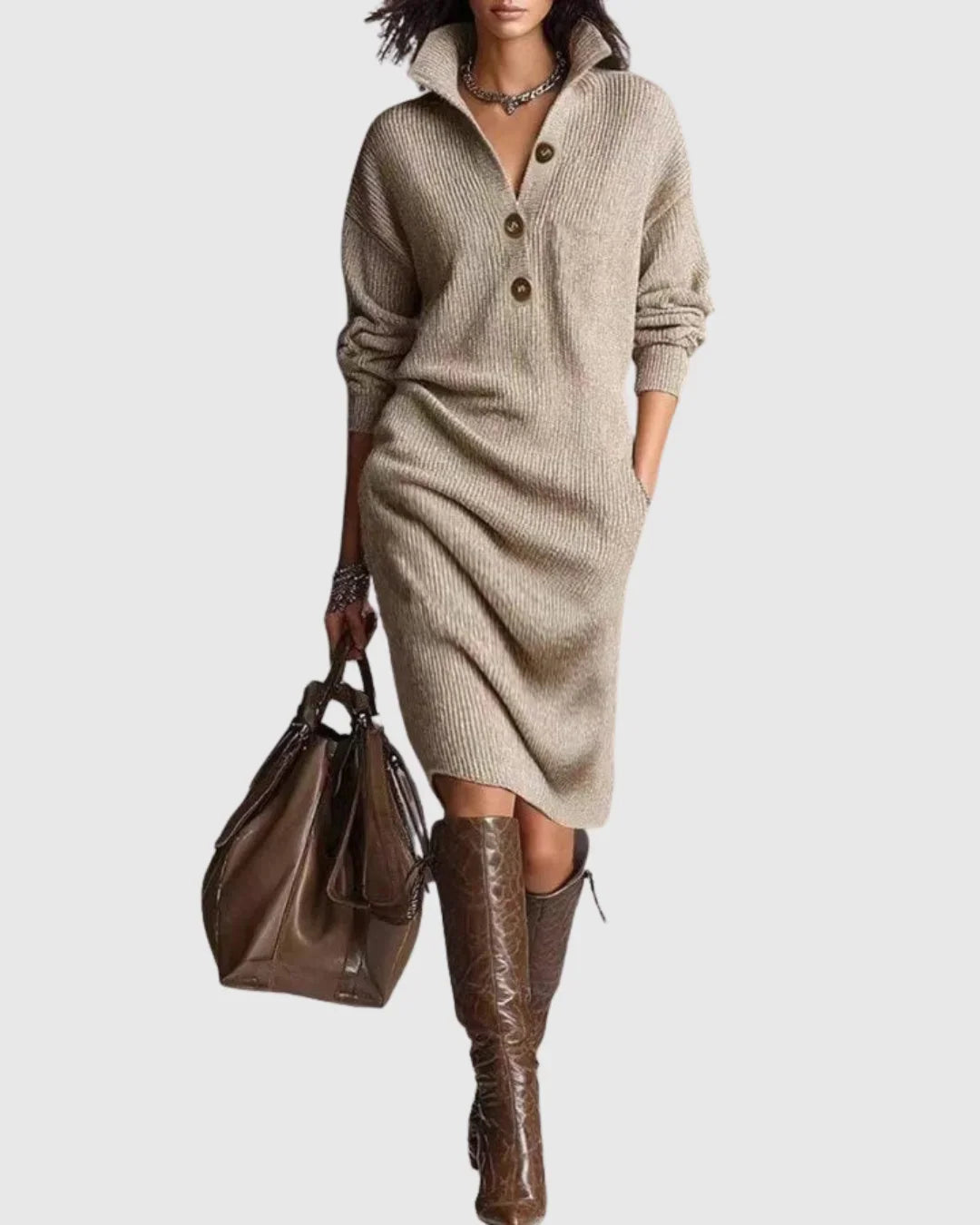 Gemütliches Damen-Strickkleid in Midilänge