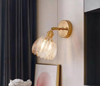 Retro-Wandleuchte mit Glasschirm in Tulpenform