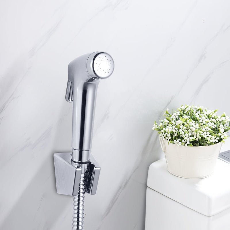 Handbrause für das WC mit flexiblem Metallschlauch und Wandhalterung in Chromoptik