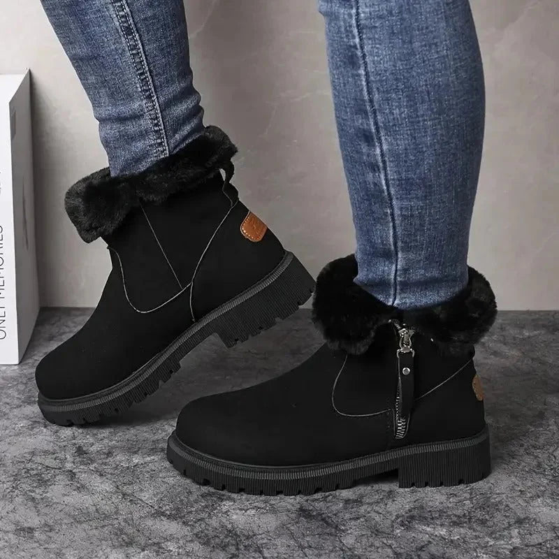 Gefütterte Damen-Stiefeletten mit kräftiger Profilsohle