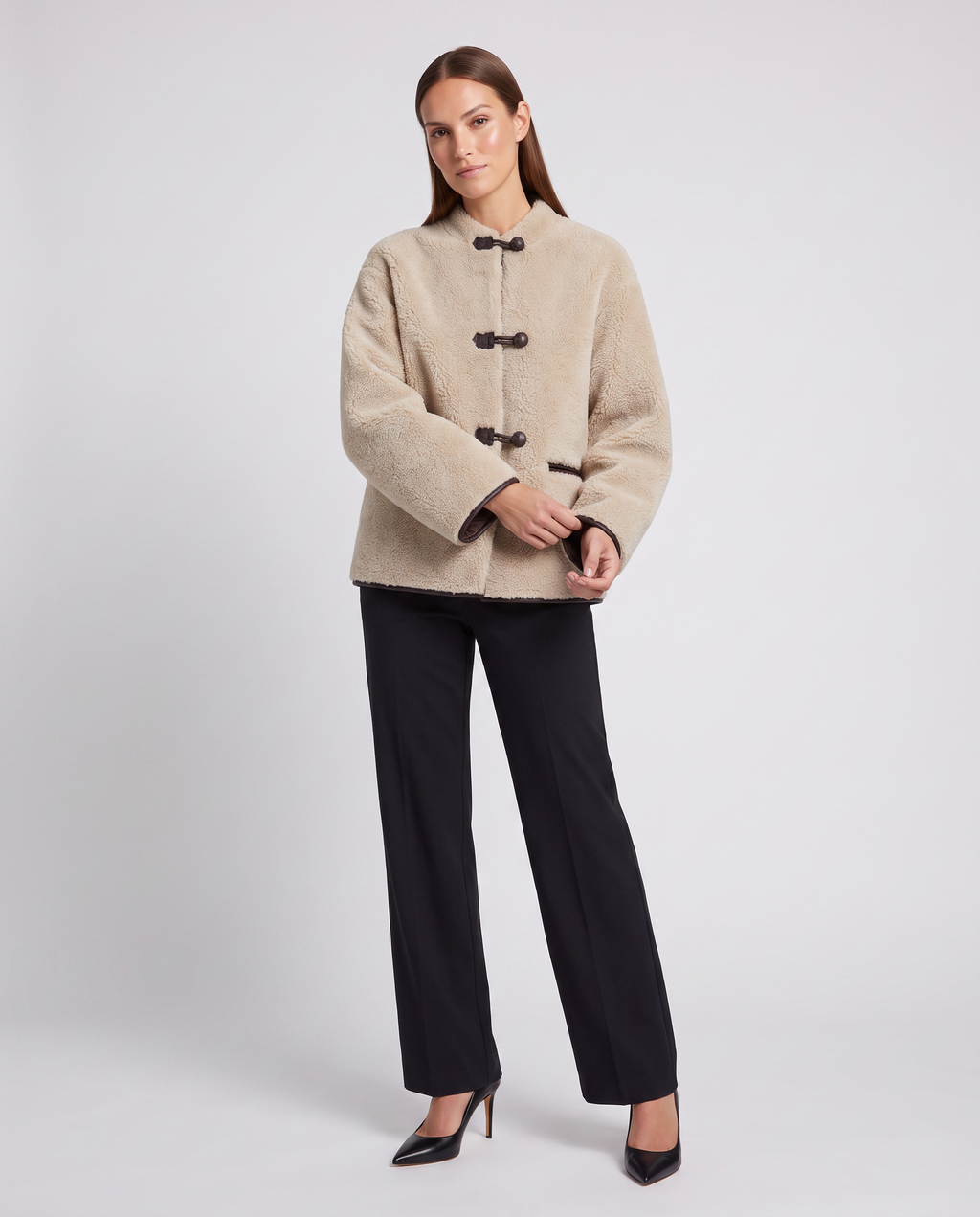 Damen-Teddyjacke mit Knebelverschluss